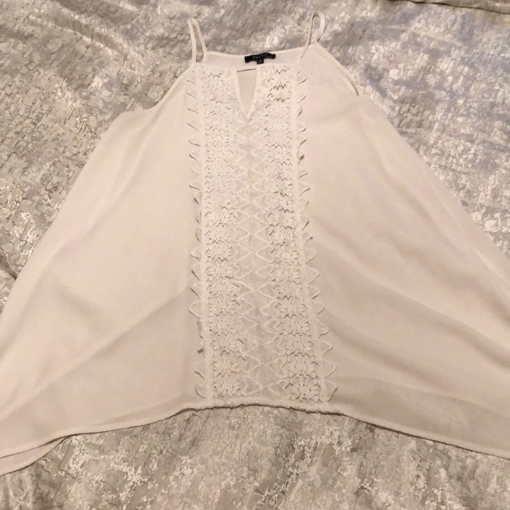 White lace detail tank!
